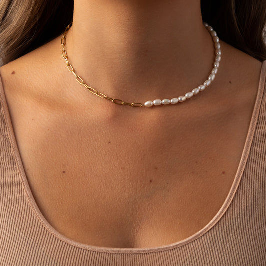 Rinna Necklace - 18K Gold Plated + Real Freshwater Pearls